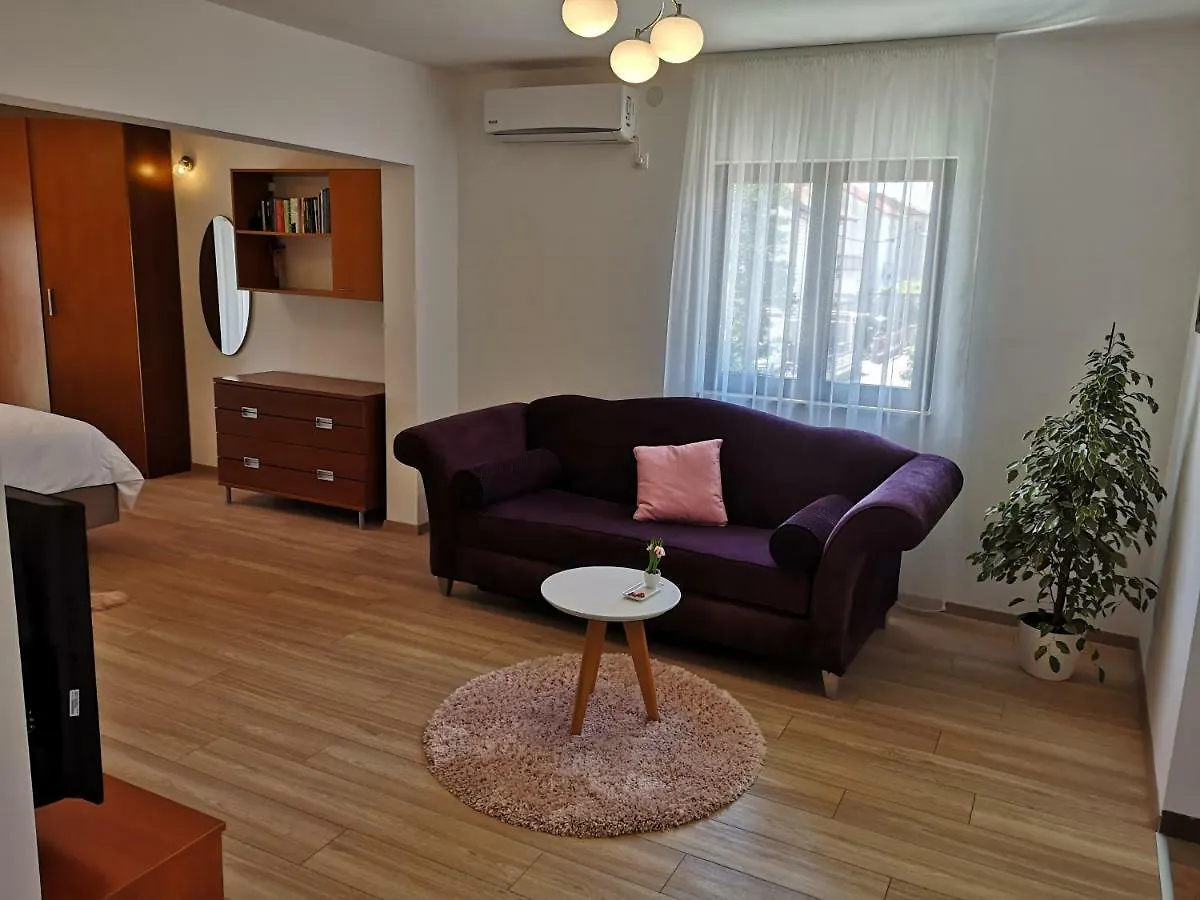 Apartments Olivia Kastela